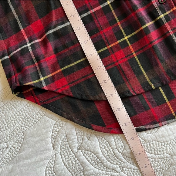 Alice + Olivia - Hallie Plaid High-low Shirtdress In Red - Picture 12 of 12